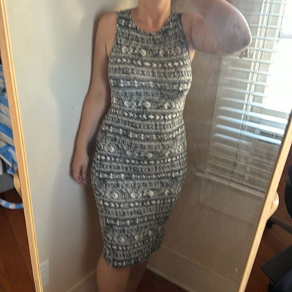 Fitted Sleeveless Black & White High Neck Back Zipper Geometric Tribal Dress